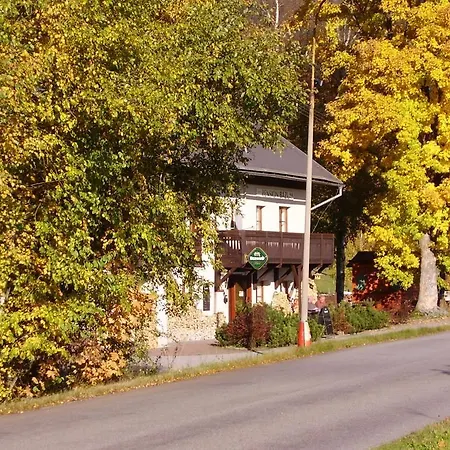 Bázum 3*